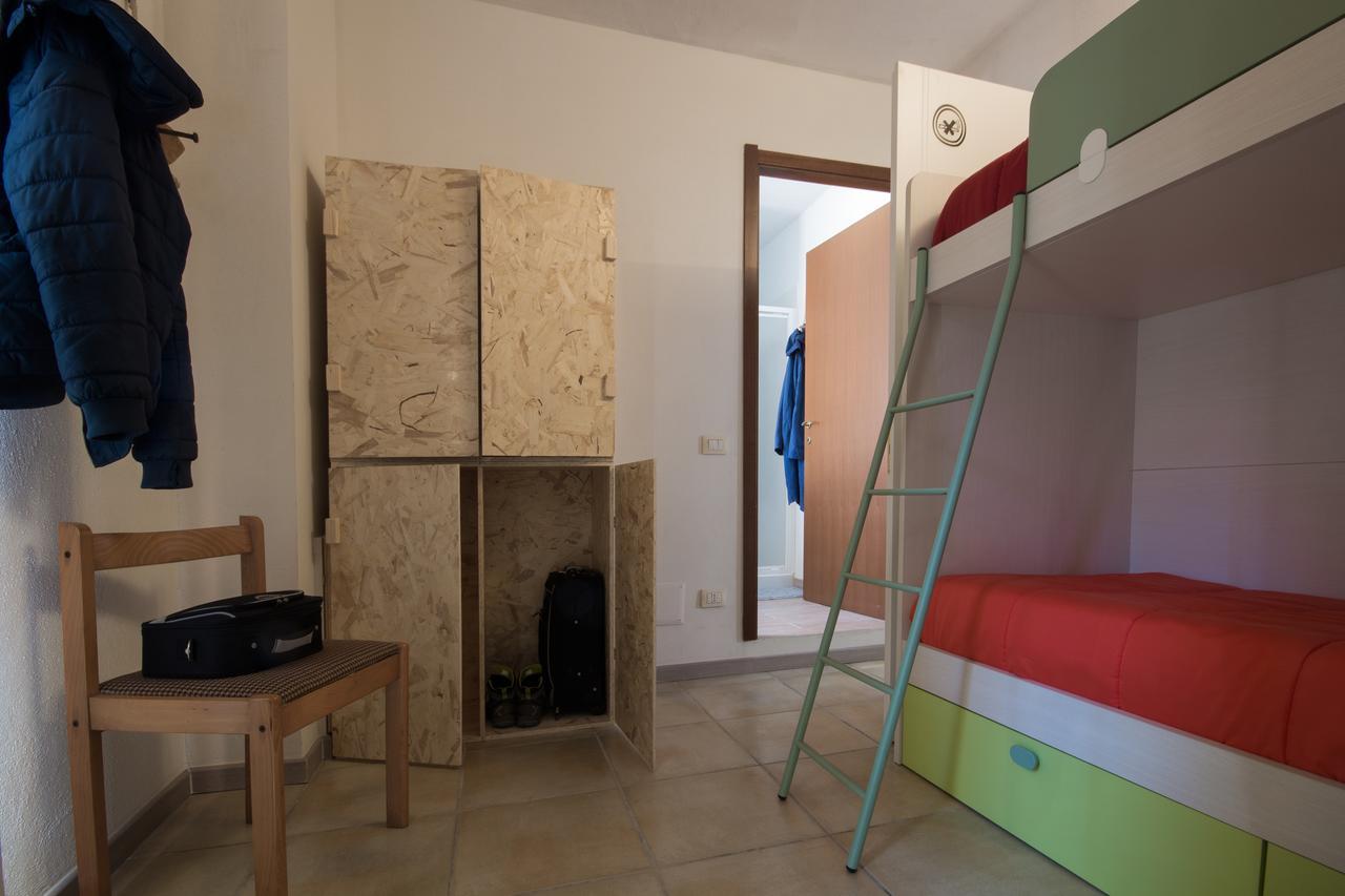 Hostel Sardinia Quartu Sant'Elena Exterior photo